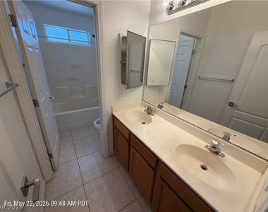 343 Mulberry Glen Drive - Photo Thumbnail 6