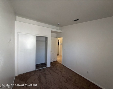 343 Mulberry Glen Drive - Photo Thumbnail 12