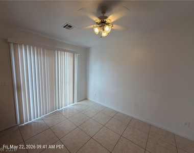 343 Mulberry Glen Drive - Photo Thumbnail 4