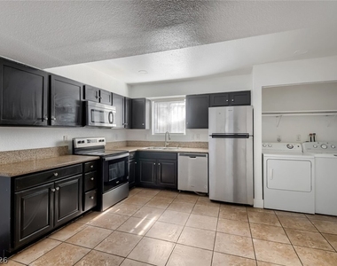 3501 Rio Robles Drive - Photo Thumbnail 5