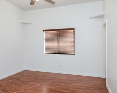 6408 Flathead Avenue - Photo Thumbnail 6