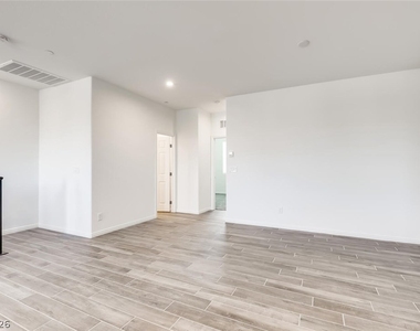 1278 Arcadia Rim Place - Photo Thumbnail 8