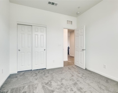 1278 Arcadia Rim Place - Photo Thumbnail 18
