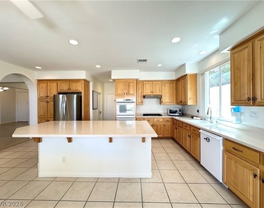 8228 Weeping Springs Avenue - Photo Thumbnail 11