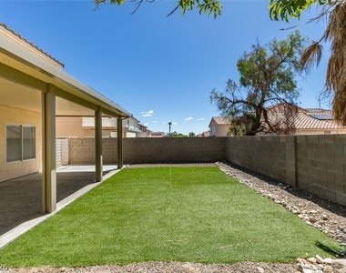 8705 Majestic Pine Avenue - Photo Thumbnail 40