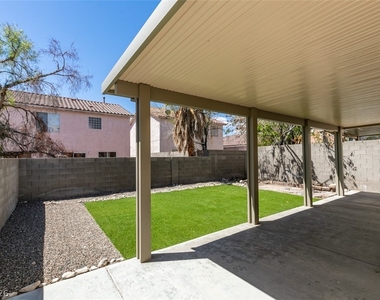 8705 Majestic Pine Avenue - Photo Thumbnail 2