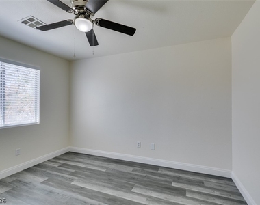 8705 Majestic Pine Avenue - Photo Thumbnail 32