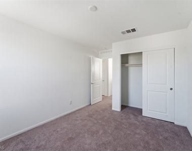 5427 Barcola Avenue - Photo Thumbnail 27