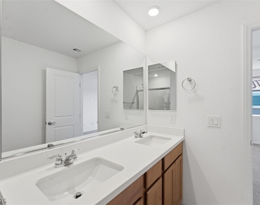 5427 Barcola Avenue - Photo Thumbnail 24