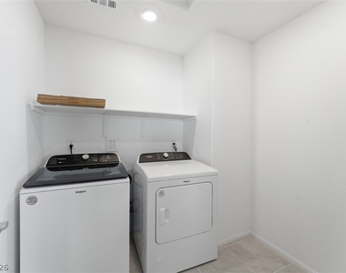 5427 Barcola Avenue - Photo Thumbnail 34