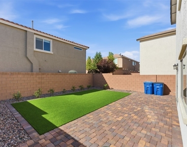 5427 Barcola Avenue - Photo Thumbnail 37