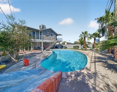 3001 Merritt Avenue - Photo Thumbnail 40