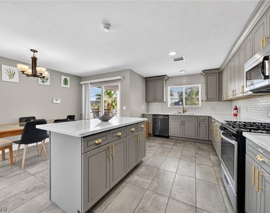 3001 Merritt Avenue - Photo Thumbnail 24