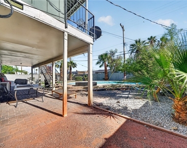 3001 Merritt Avenue - Photo Thumbnail 43