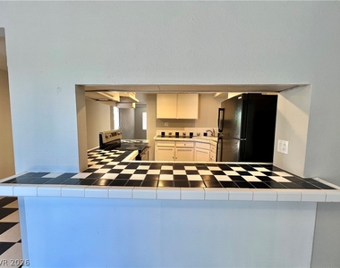 508 Harvard Street - Photo Thumbnail 6