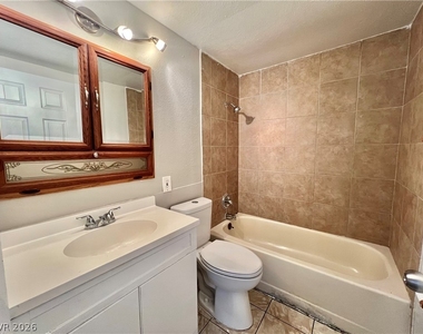 508 Harvard Street - Photo Thumbnail 8