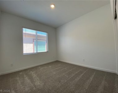 2608 Morning Moon Street - Photo Thumbnail 13