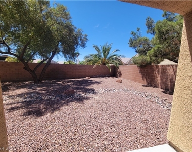 6729 Curlews Court - Photo Thumbnail 25