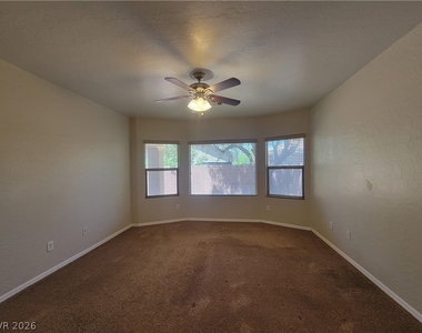 6729 Curlews Court - Photo Thumbnail 9