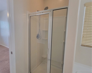 6729 Curlews Court - Photo Thumbnail 12