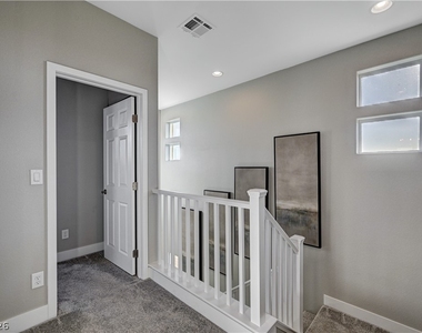 918 Cottonwood Hill Place - Photo Thumbnail 26