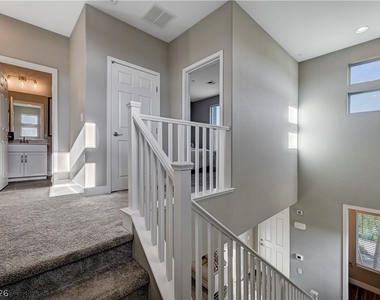 918 Cottonwood Hill Place - Photo Thumbnail 25