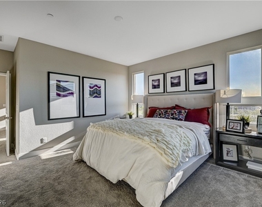 918 Cottonwood Hill Place - Photo Thumbnail 29