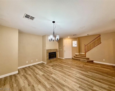 715 Quayside Court - Photo Thumbnail 2