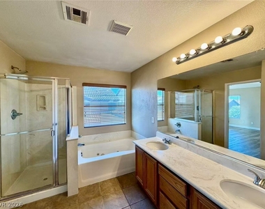715 Quayside Court - Photo Thumbnail 13
