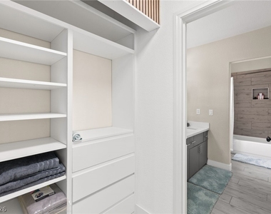 4198 Abernethy Forest Place - Photo Thumbnail 57