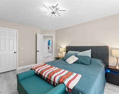 4198 Abernethy Forest Place - Photo Thumbnail 53