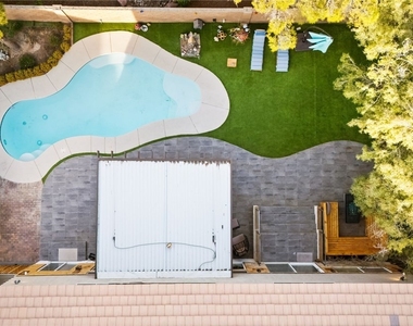 4198 Abernethy Forest Place - Photo Thumbnail 80