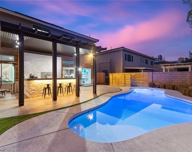 4198 Abernethy Forest Place - Photo Thumbnail 73