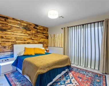 4198 Abernethy Forest Place - Photo Thumbnail 29