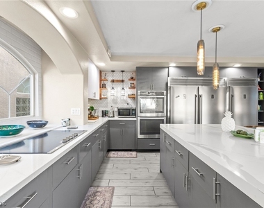 4198 Abernethy Forest Place - Photo Thumbnail 35