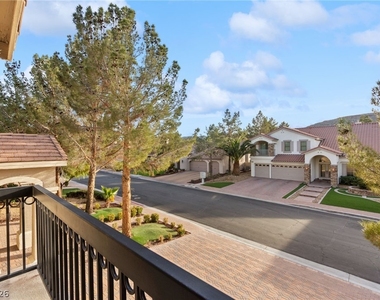 4198 Abernethy Forest Place - Photo Thumbnail 54