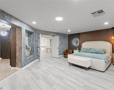 4198 Abernethy Forest Place - Photo Thumbnail 47