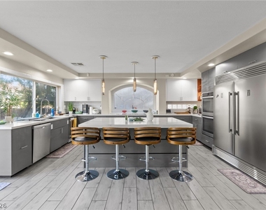 4198 Abernethy Forest Place - Photo Thumbnail 33