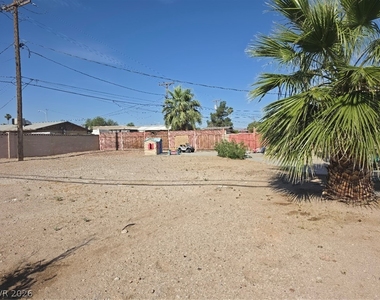 1809 Putnam Avenue - Photo Thumbnail 22