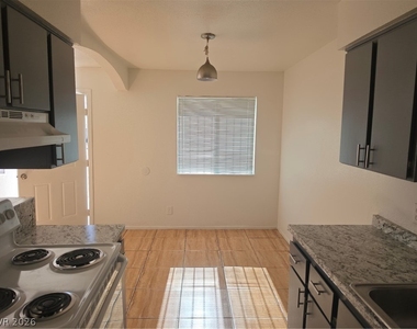 1809 Putnam Avenue - Photo Thumbnail 11