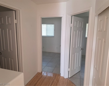 1809 Putnam Avenue - Photo Thumbnail 13