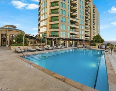 9103 Alta Drive - Photo Thumbnail 11