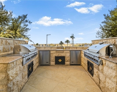 9103 Alta Drive - Photo Thumbnail 10