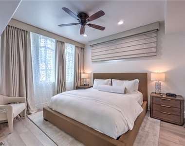 9103 Alta Drive - Photo Thumbnail 5