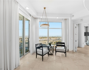 9103 Alta Drive - Photo Thumbnail 8