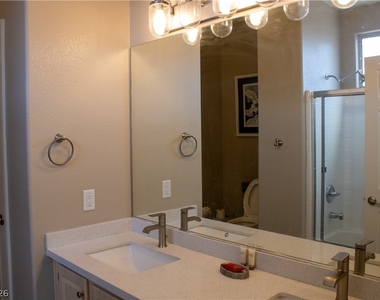 855 N Stephanie Street - Photo Thumbnail 18
