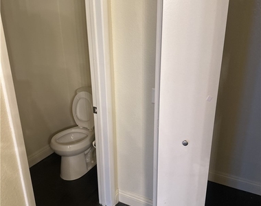 6833 Coral Rock Drive - Photo Thumbnail 21
