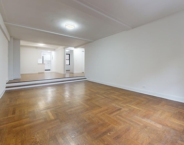 East 38th Street - Photo Thumbnail 13