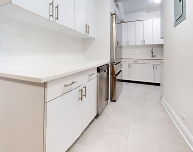 East 38th Street - Photo Thumbnail 11