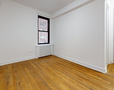 East 38th Street - Photo Thumbnail 10